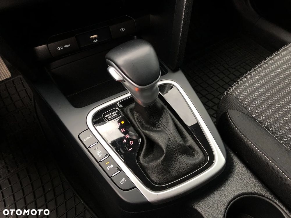 Kia Ceed 1.5 T-GDI L DCT - 16