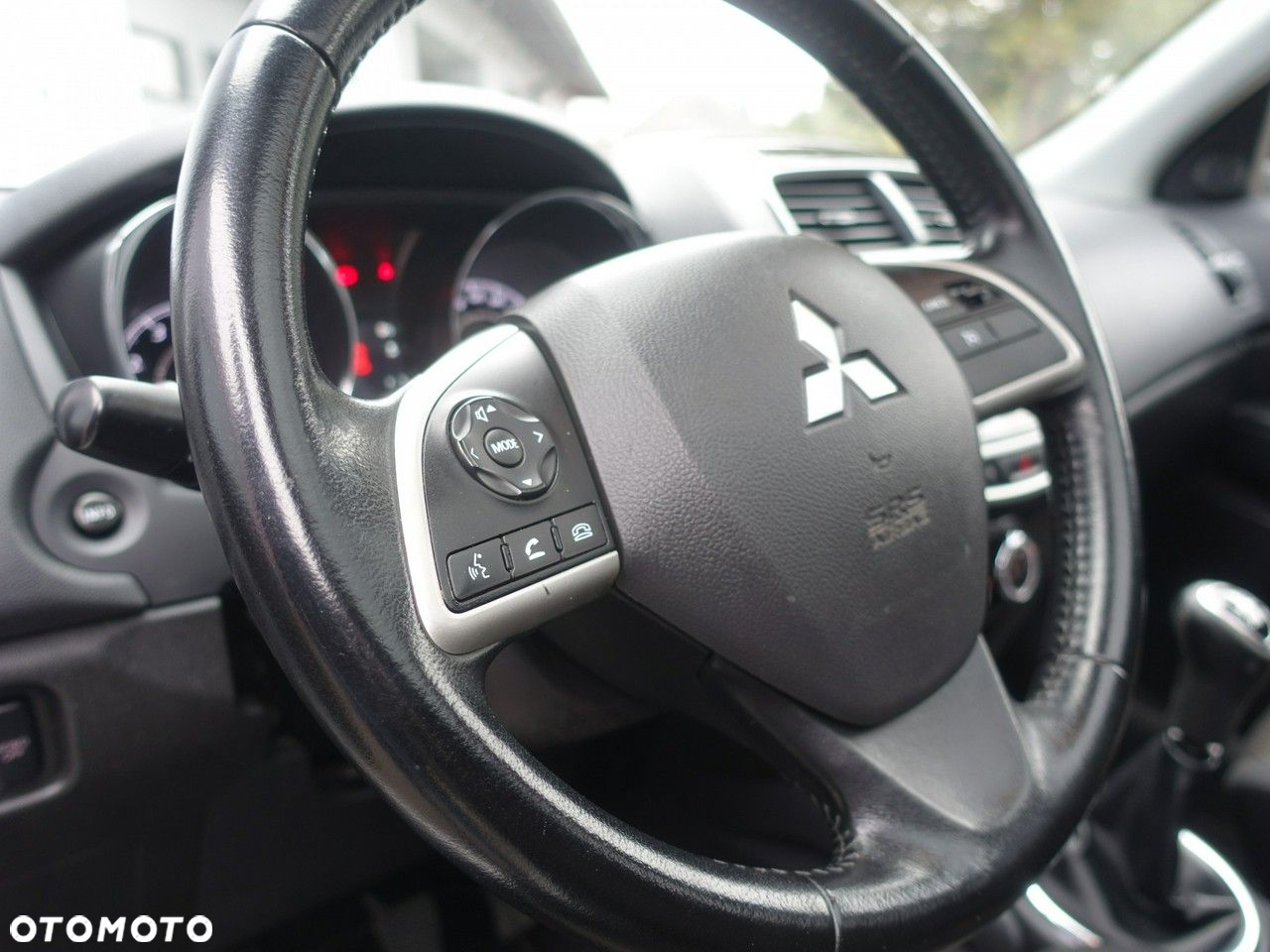 Mitsubishi ASX - 19