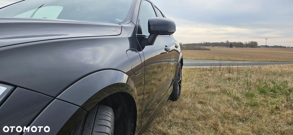 Volvo XC 60 T8 AWD Recharge Geartronic Inscription - 25