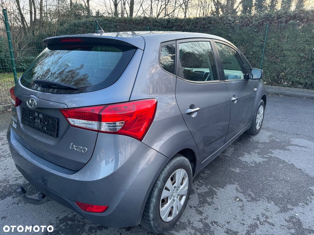 Hyundai ix20 1.4 Fifa World Cup Edition - 4