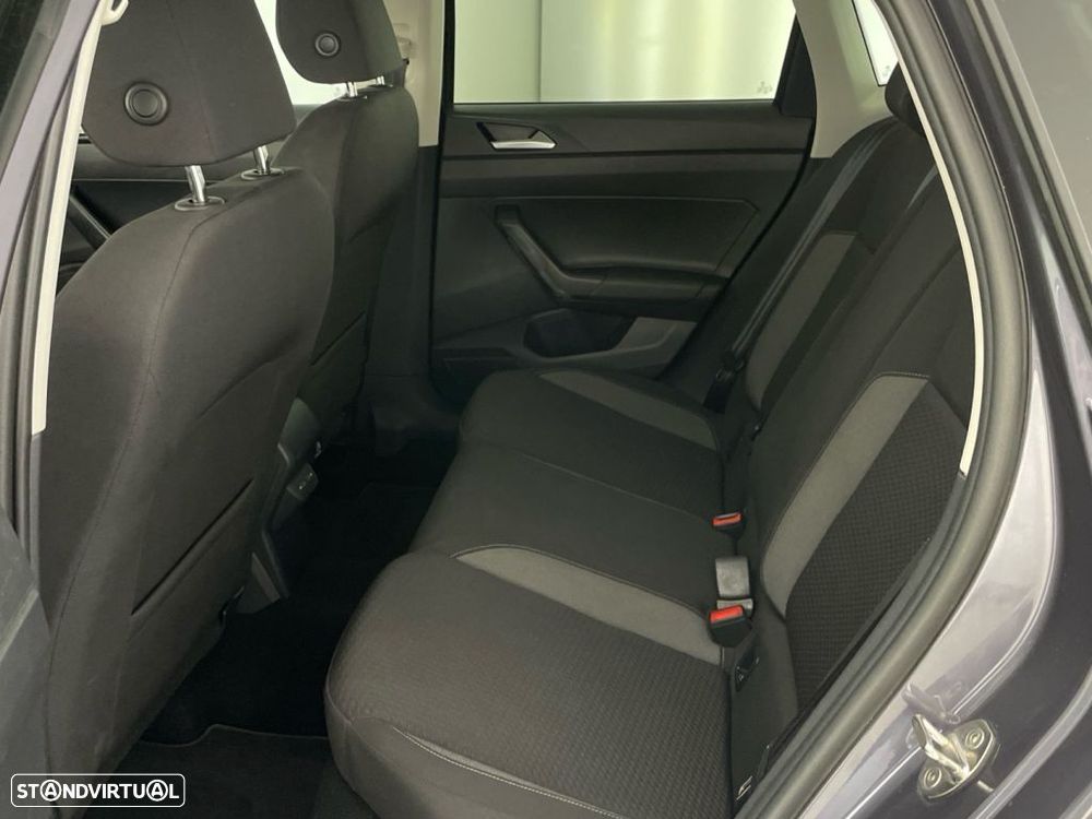 VW Polo 1.0 TSI Urban DSG - 12