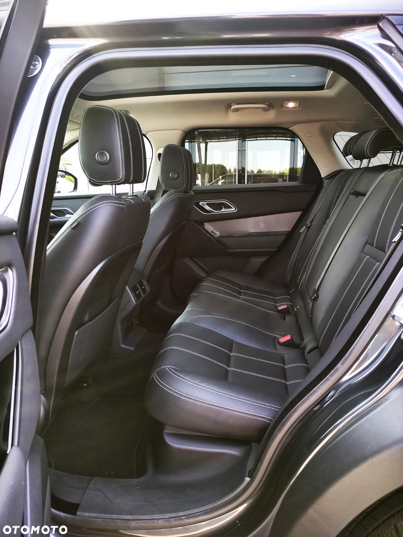 Land Rover Range Rover Velar - 17