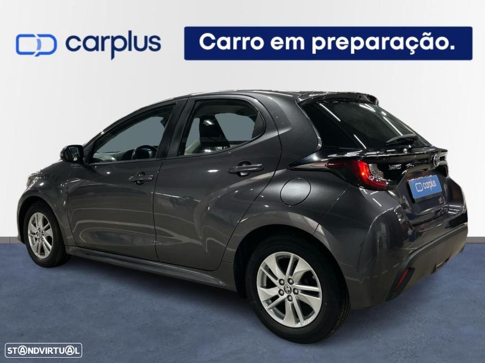 Toyota Yaris 1.0 VVT-i Comfort Plus - 2