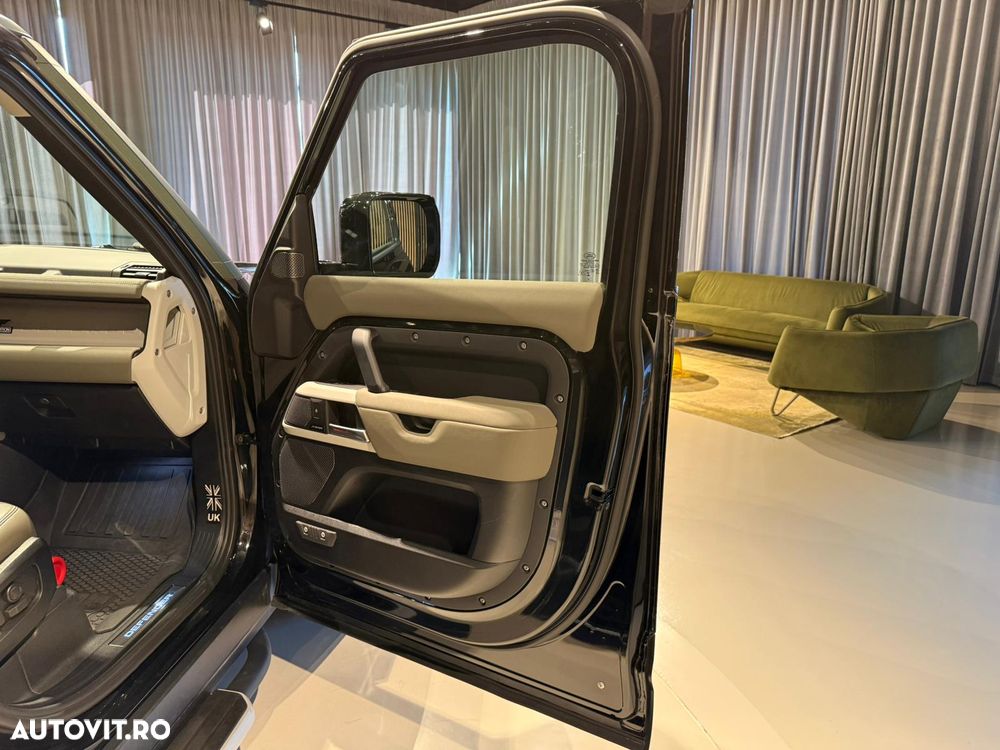 Land Rover Defender 110 3.0 P400 MHEV XS Edition - 24