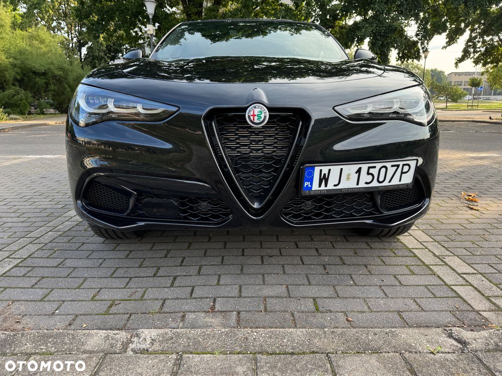 Alfa Romeo Stelvio 2.0 Turbo Intensa Q4 - 11