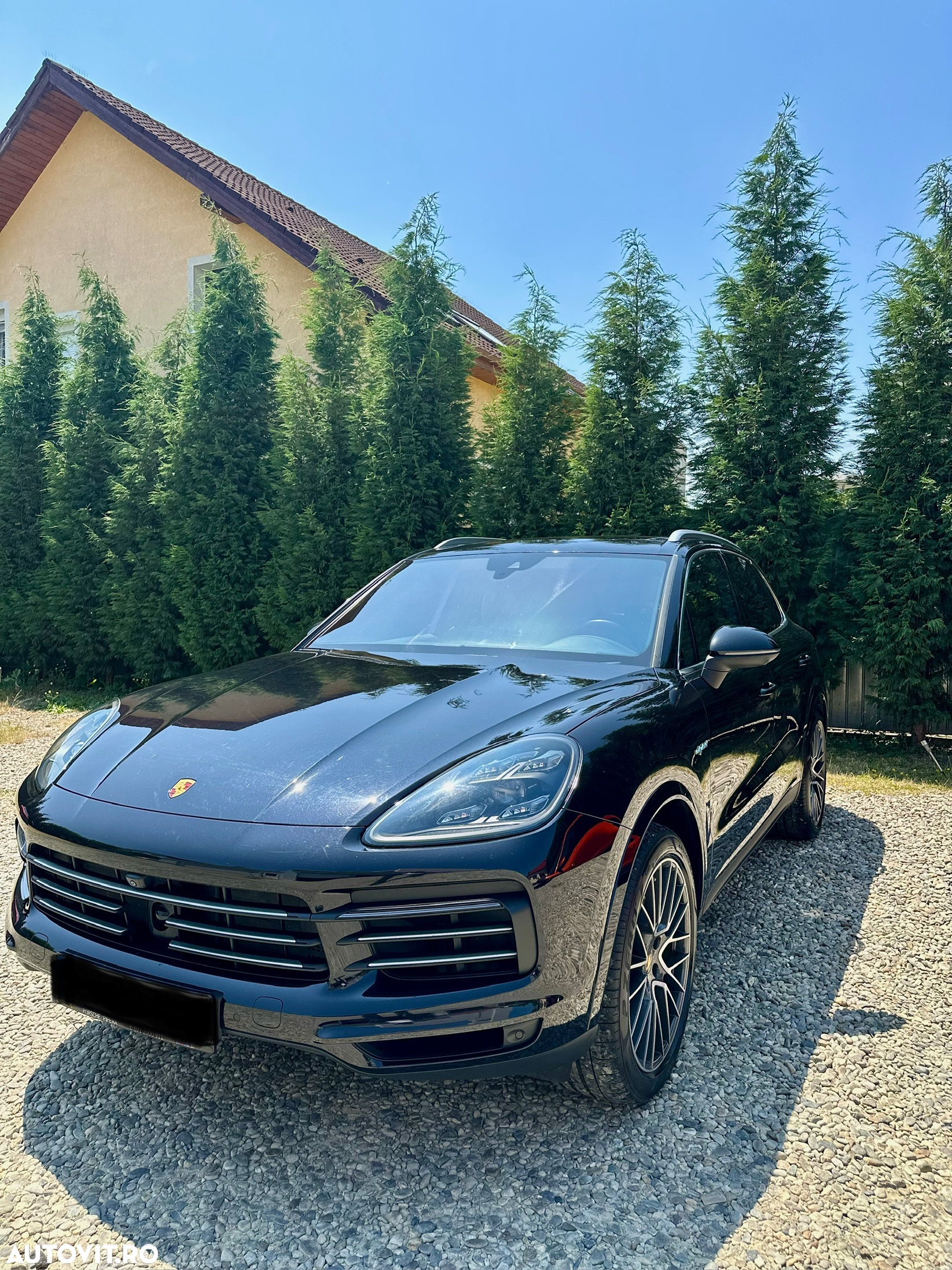 Porsche Cayenne - 9