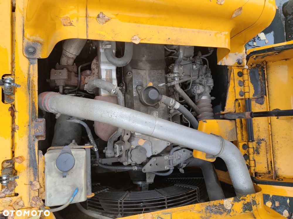 JCB JS 260 - 13