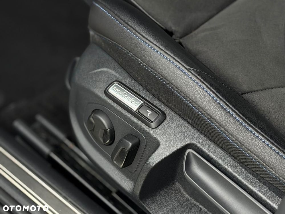 Volkswagen Arteon 2.0 TSI 4Motion R DSG - 23