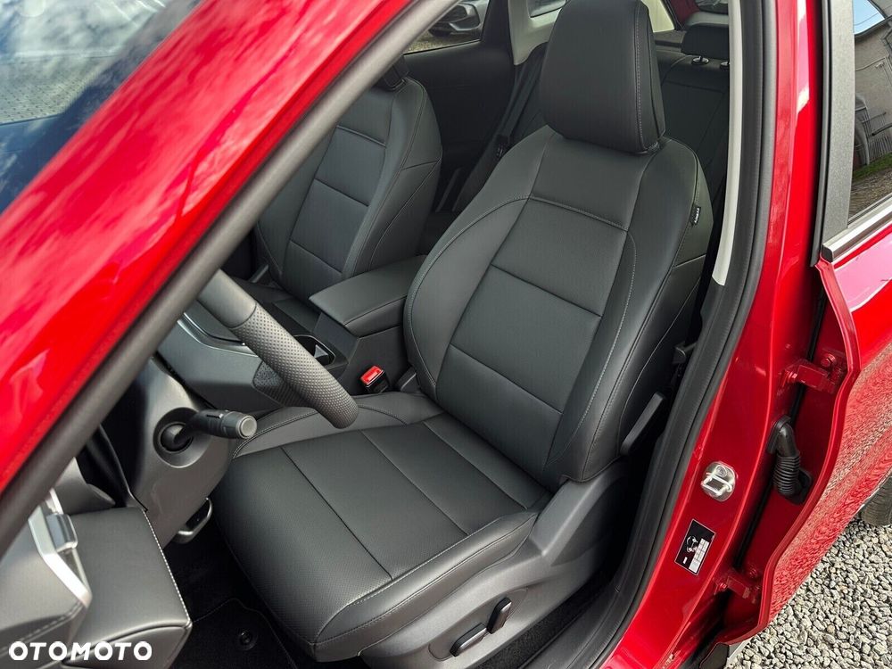 MG ZS Hybrid+ - 12