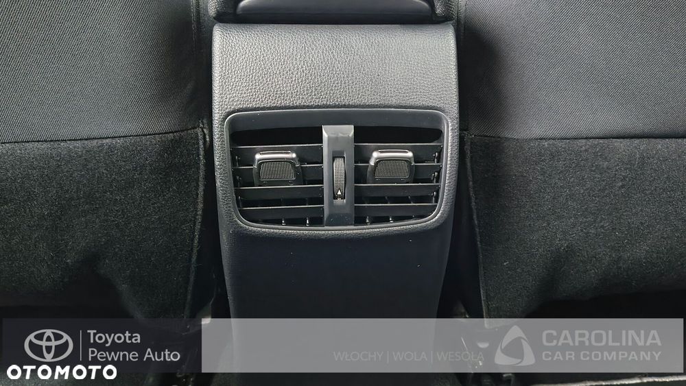 Toyota Corolla 1.8 Hybrid Comfort - 24