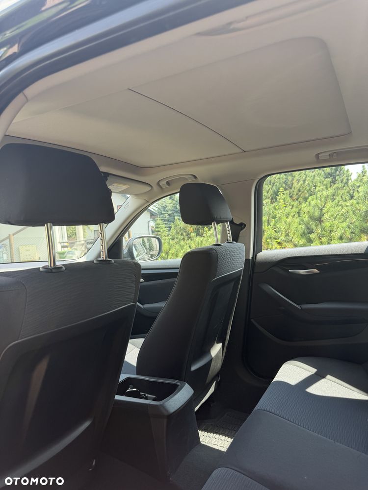 BMW X1 xDrive18d - 15