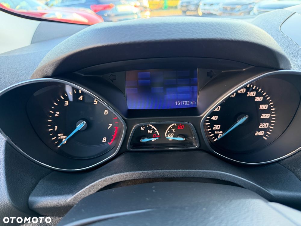 Ford Kuga - 17