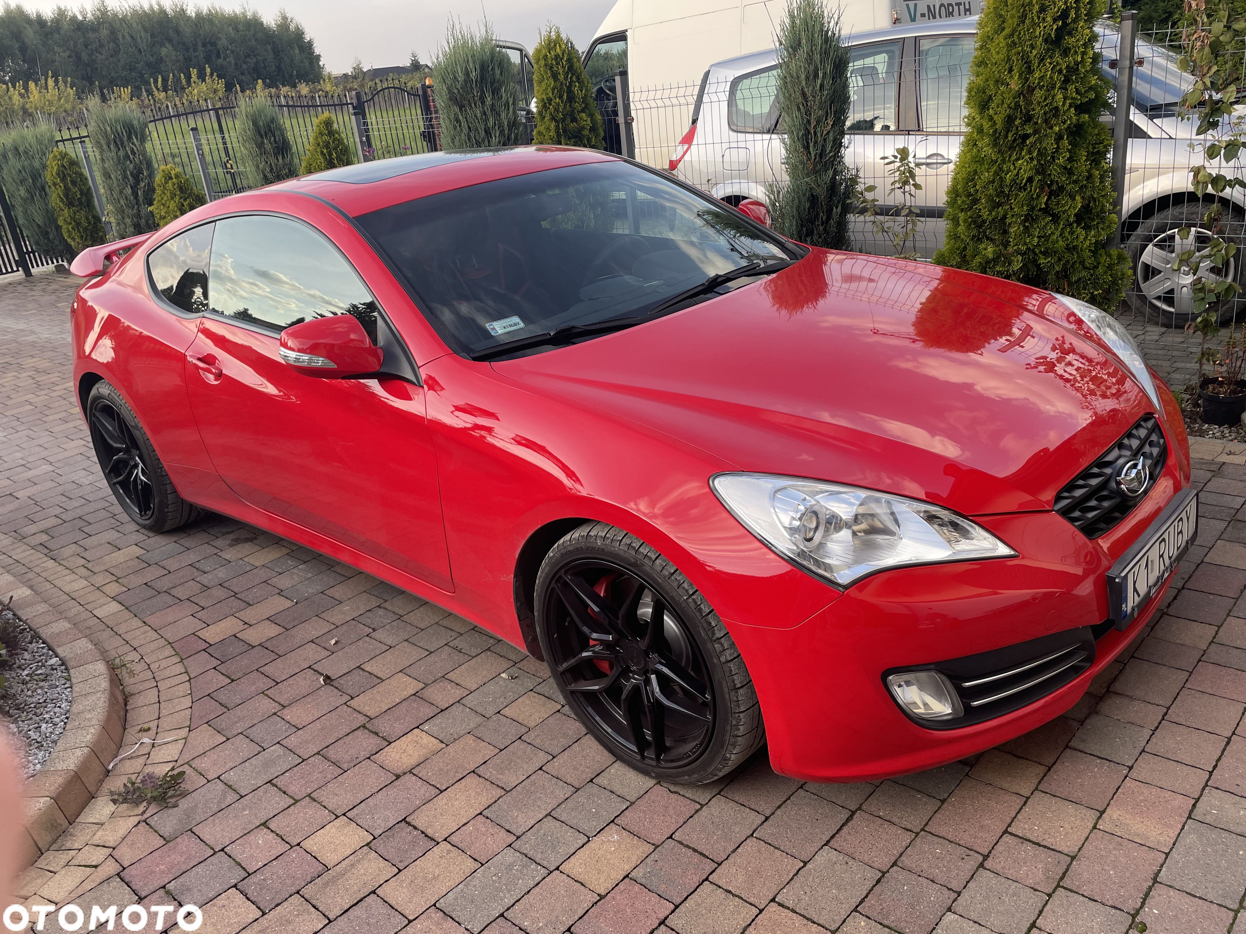 Hyundai Genesis Coupe - 1
