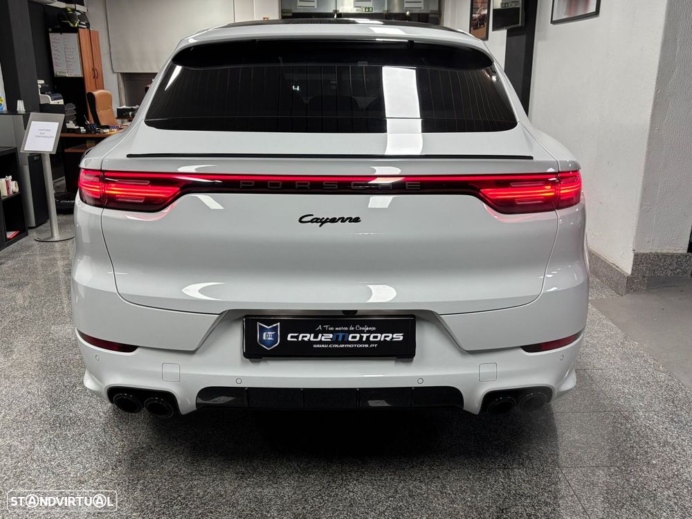 Porsche Cayenne E-Hybrid Tiptronic S Black Edition - 11