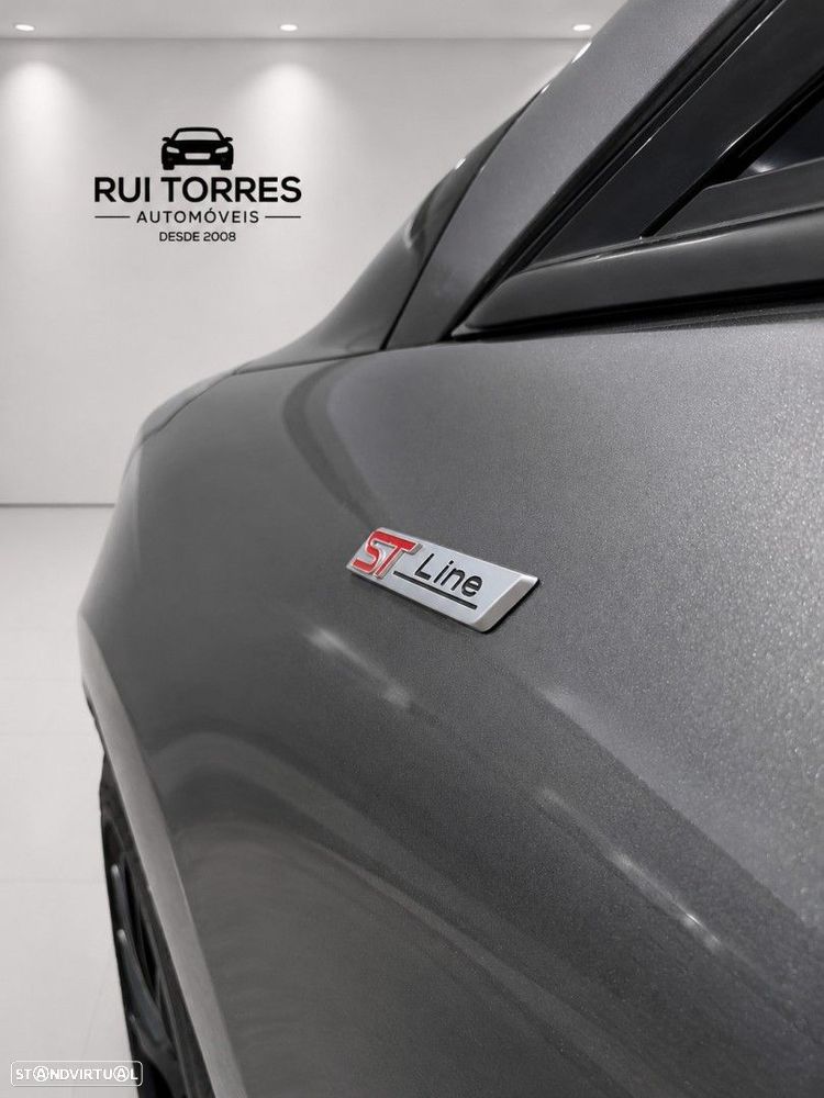 Ford Fiesta 1.0 EcoBoost S&S ST-LINE - 9