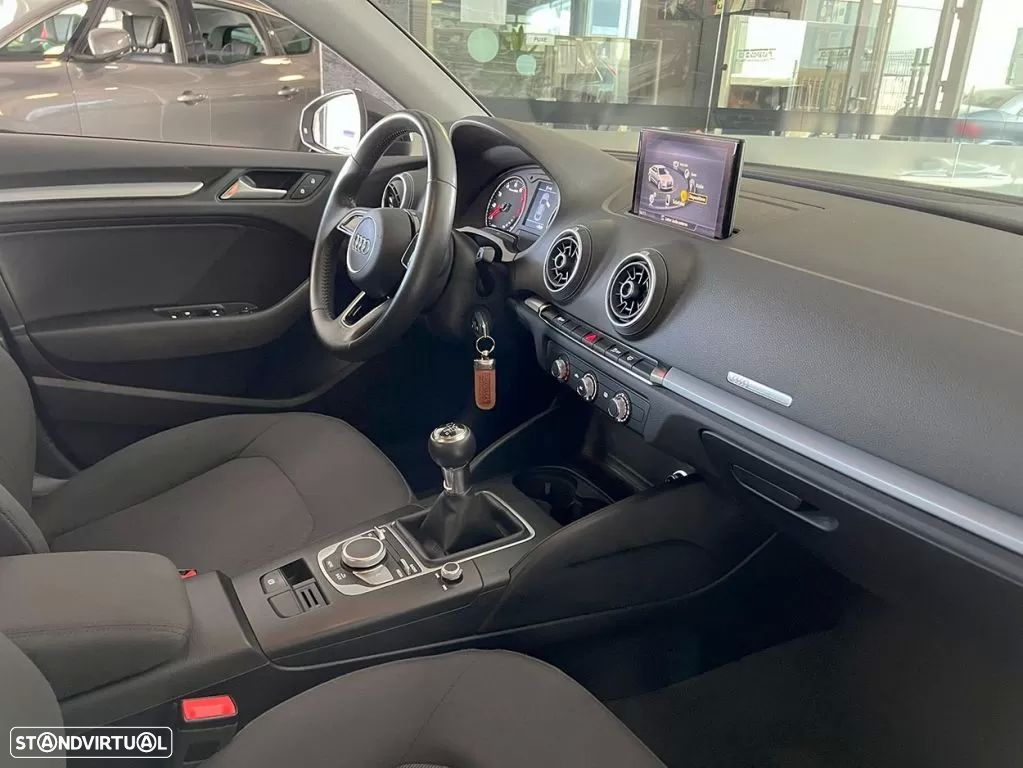 Audi A3 Limousine 1.0 TFSI - 12