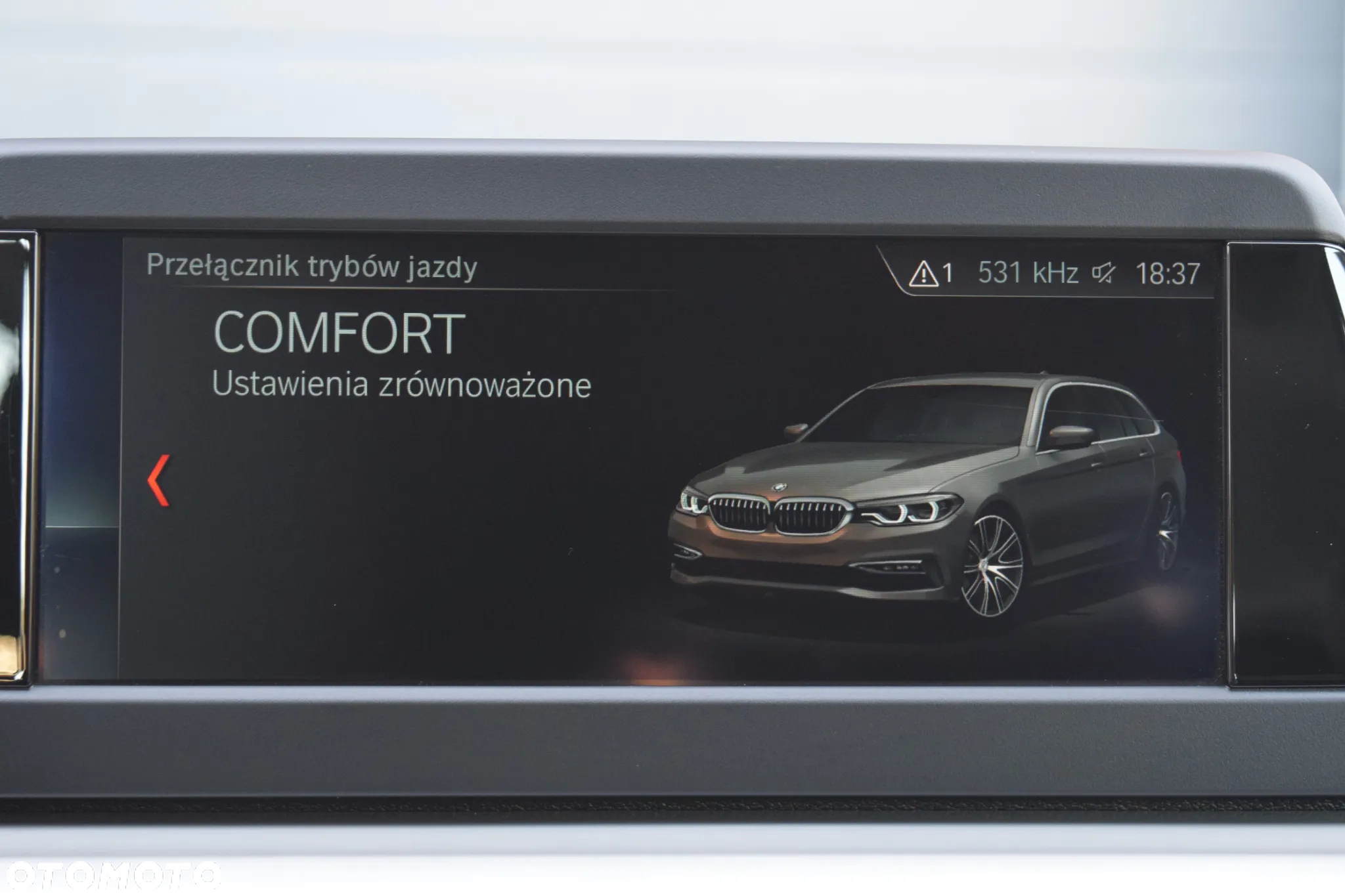 BMW Seria 5 530i GPF Sport - 25