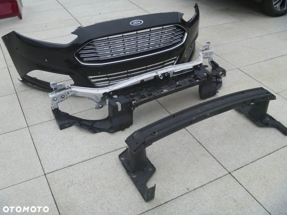 FORD MONDEO MK5 KOMBI ST LINE ZDERZAK TYLNY ŁADNY 6 pdc - 18