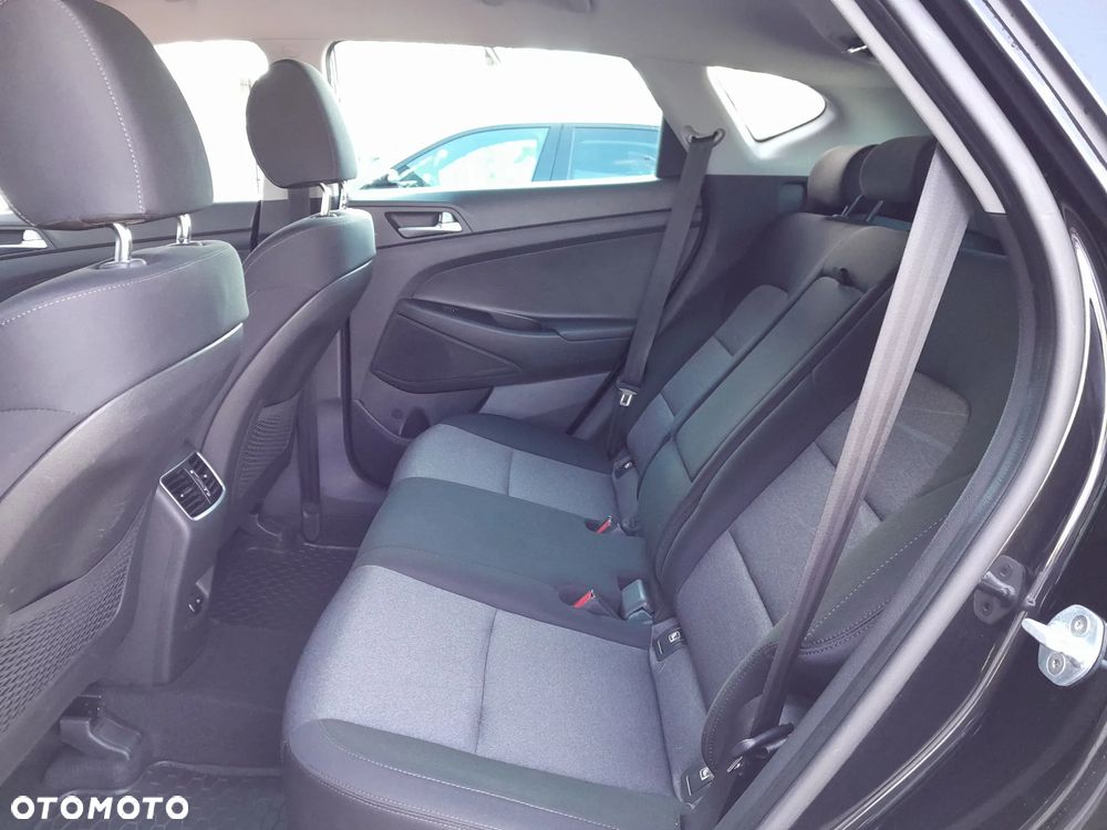 Hyundai Tucson 1.6 CRDi Comfort 2WD DCT - 23