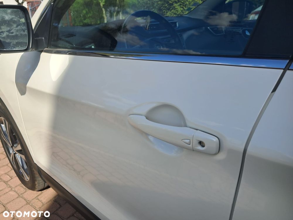 Nissan Qashqai 1.2 DIG-T N-Vision EU6 - 24