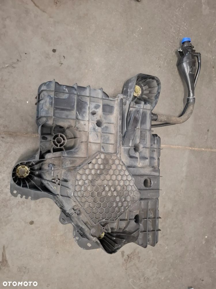 Zbiornik adblue Peugeot Expert III 2019 rok 2,0 Blue hdi kompletny - 4