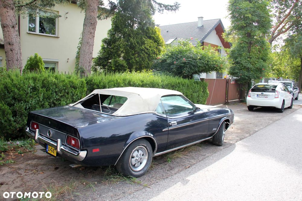 Ford Mustang - 3