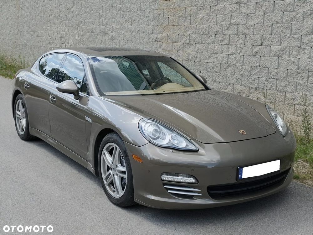 Porsche Panamera Platinum Edition PDK - 1