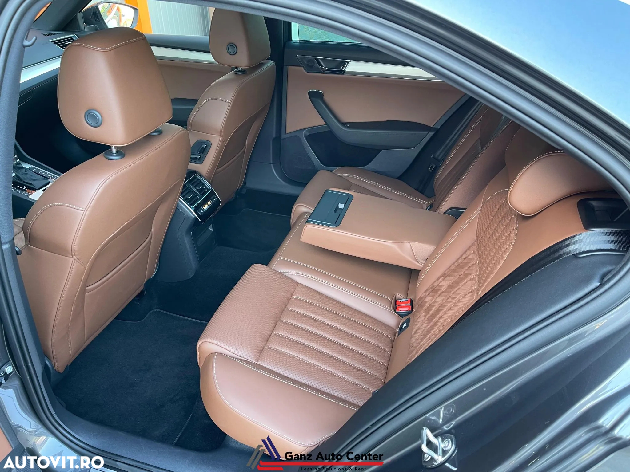 Skoda Superb 2.0 TDI 4X4 DSG Laurin & Klement - 12