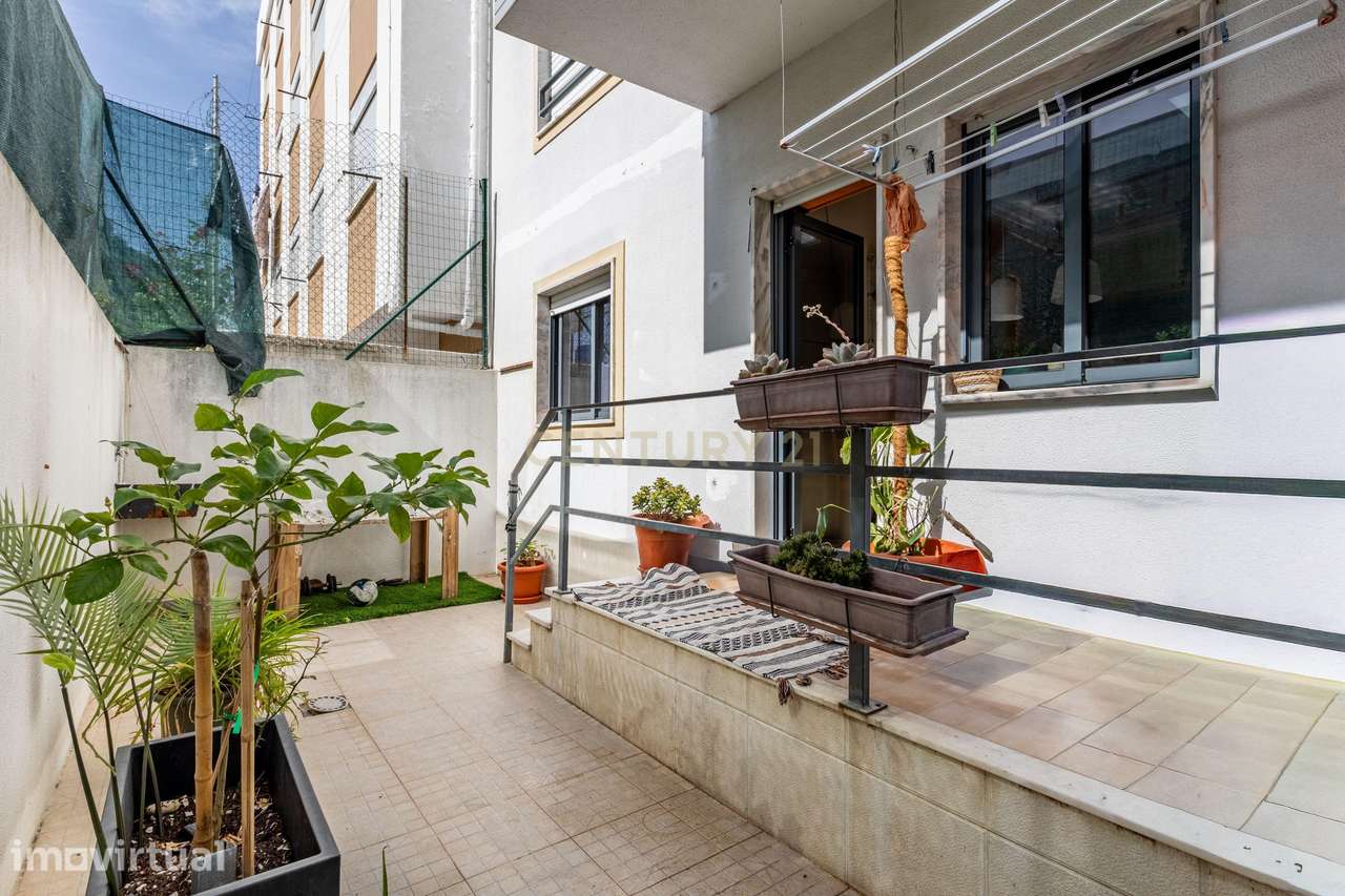 T2 em Setúbal, com boas áreas, terraço,  arrecadação, perto de comérci - Grande imagem: 3/21