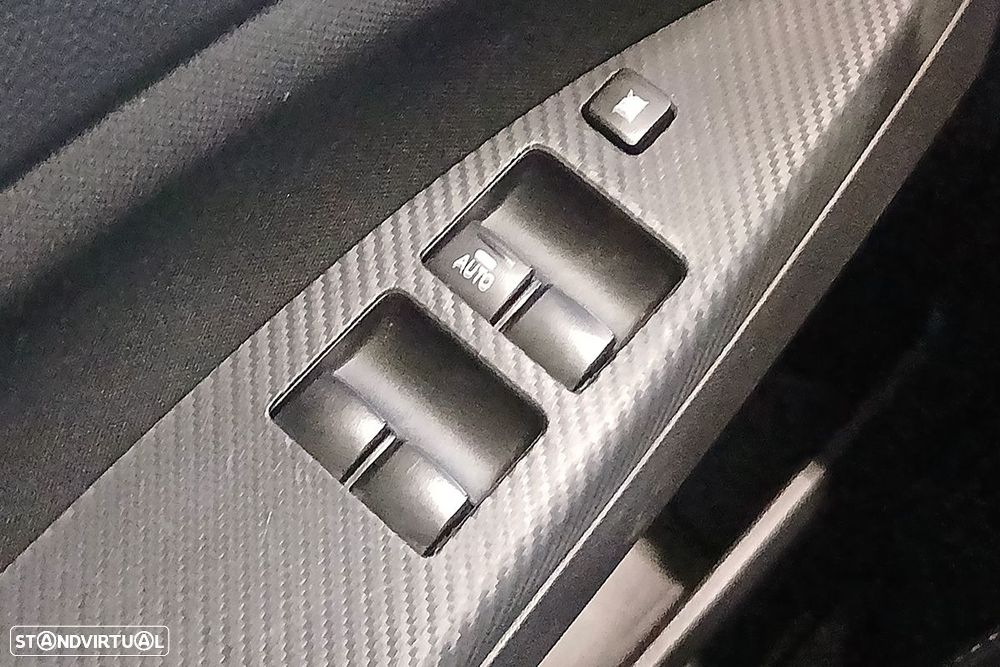 Mitsubishi Space Star 1.2 Connect Edition - 12