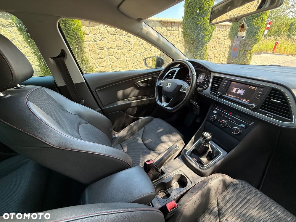 Seat Leon 2.0 TDI DPF Ecomotive FR - 11