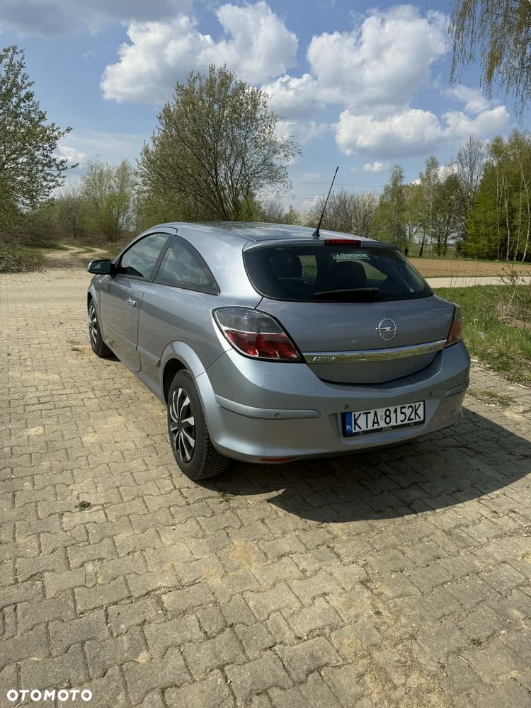 Opel Astra 1.4 111 - 4