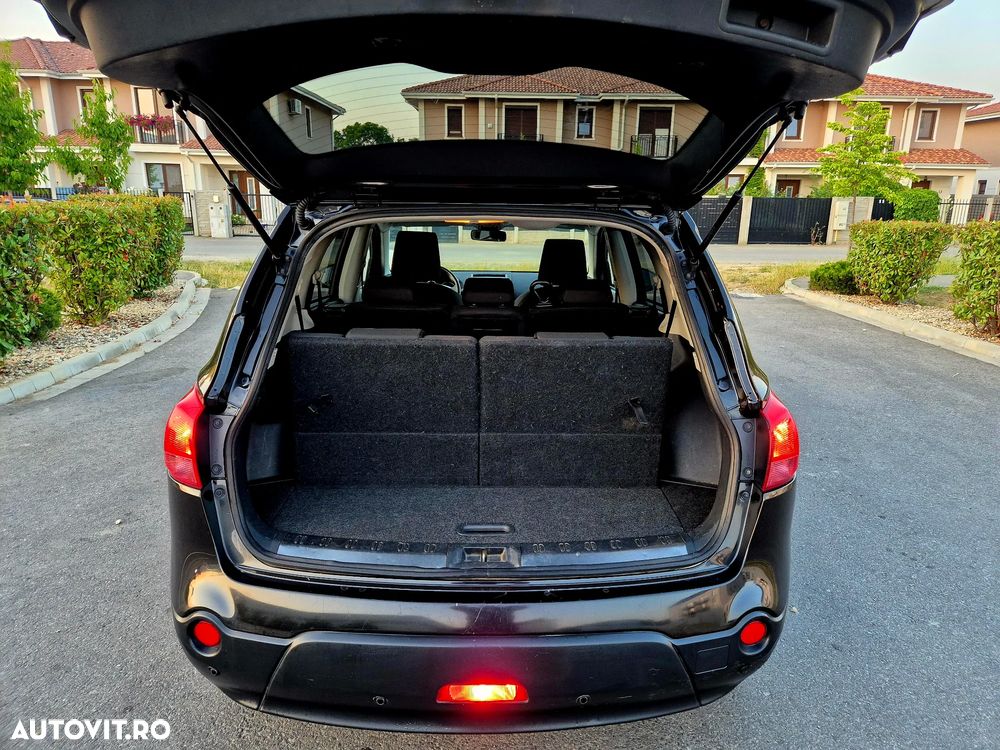 Nissan Qashqai+2 +2 2.0 CVT "All Mode 4x4-i" Tekna - 10