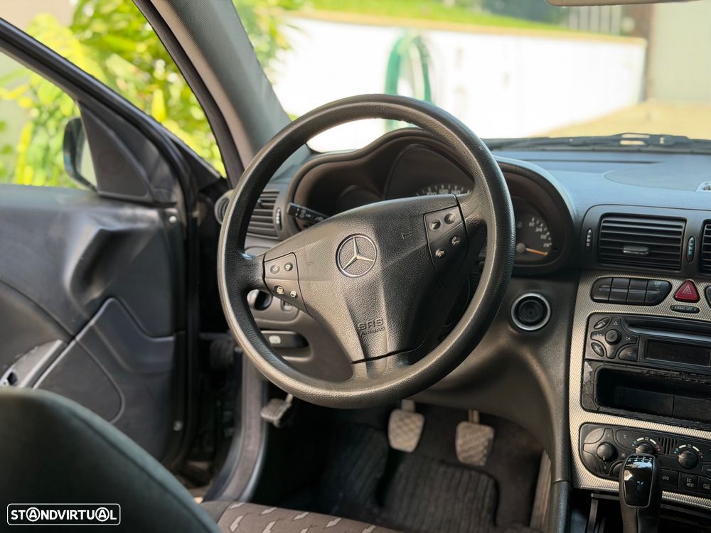 Mercedes-Benz C 220 CDI Sportcoupe - 12