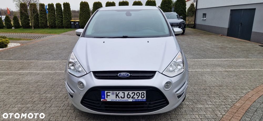 Ford S-Max - 9