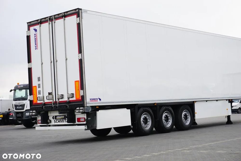 Schmitz Cargobull CHŁODNIA / CARRIER 1950 / MULTITEMPERATURA / OŚ PODNOSZONA - 24