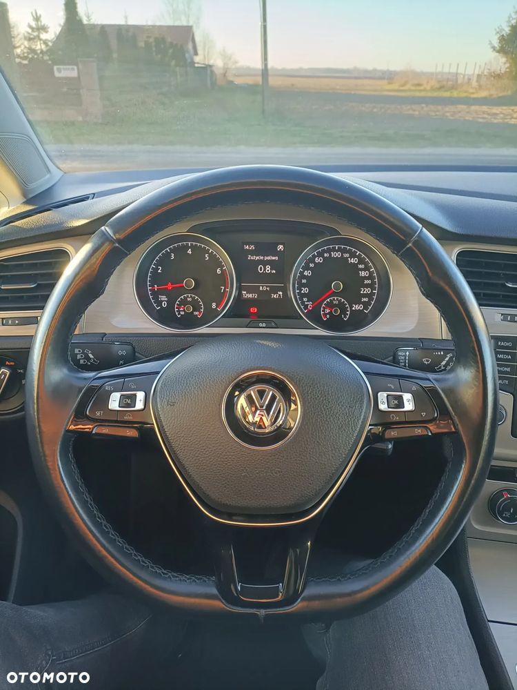 Volkswagen Golf 1.2 TSI BlueMotion Technology Comfortline - 2