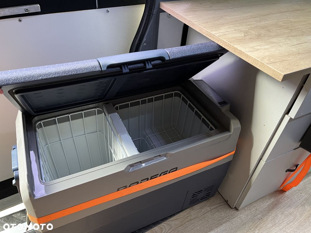 Mercedes-Benz Sprinter - 7