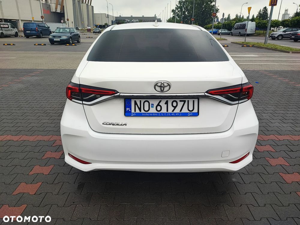 Toyota Corolla 1.6 Comfort - 3