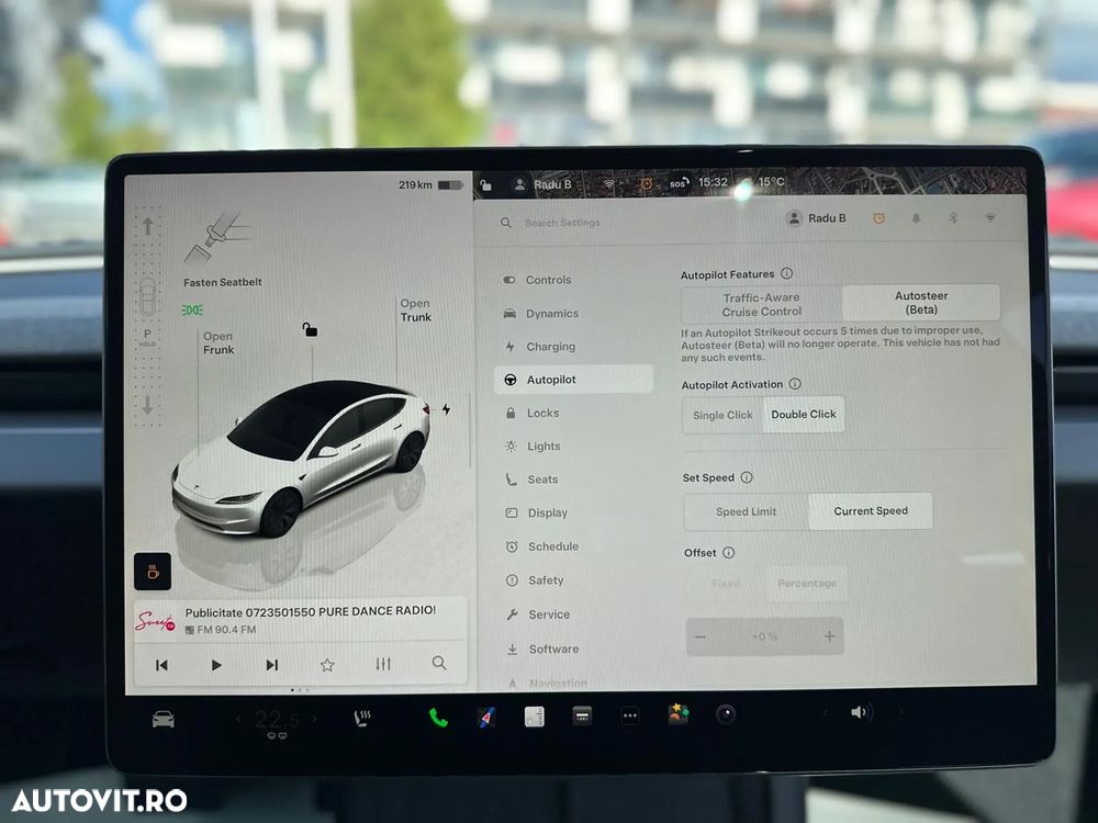 Tesla Model 3 Standard Reichweite Plus Hinterradantrieb - 25