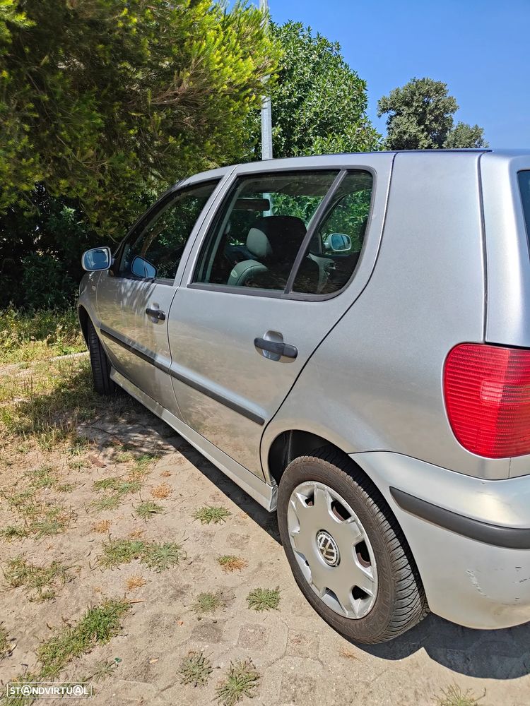 VW Polo 1.0 Highline AC - 4