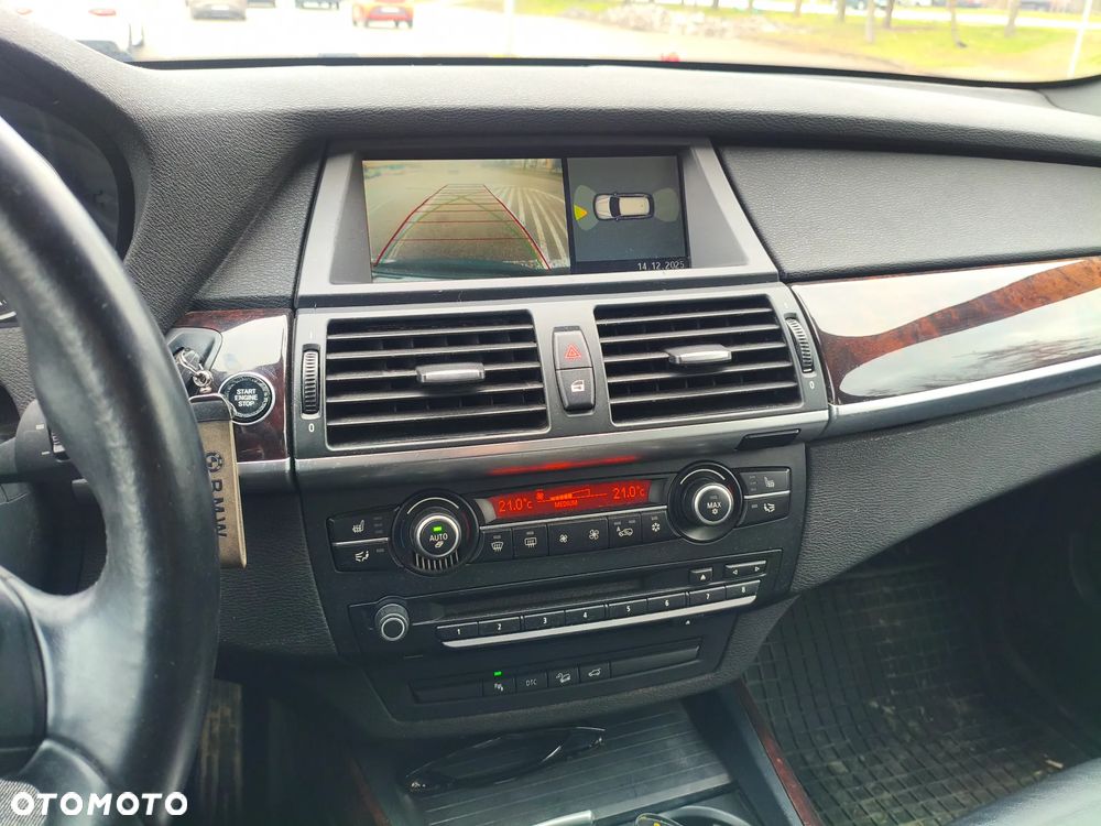 BMW X5 3.0sd xDrive - 14