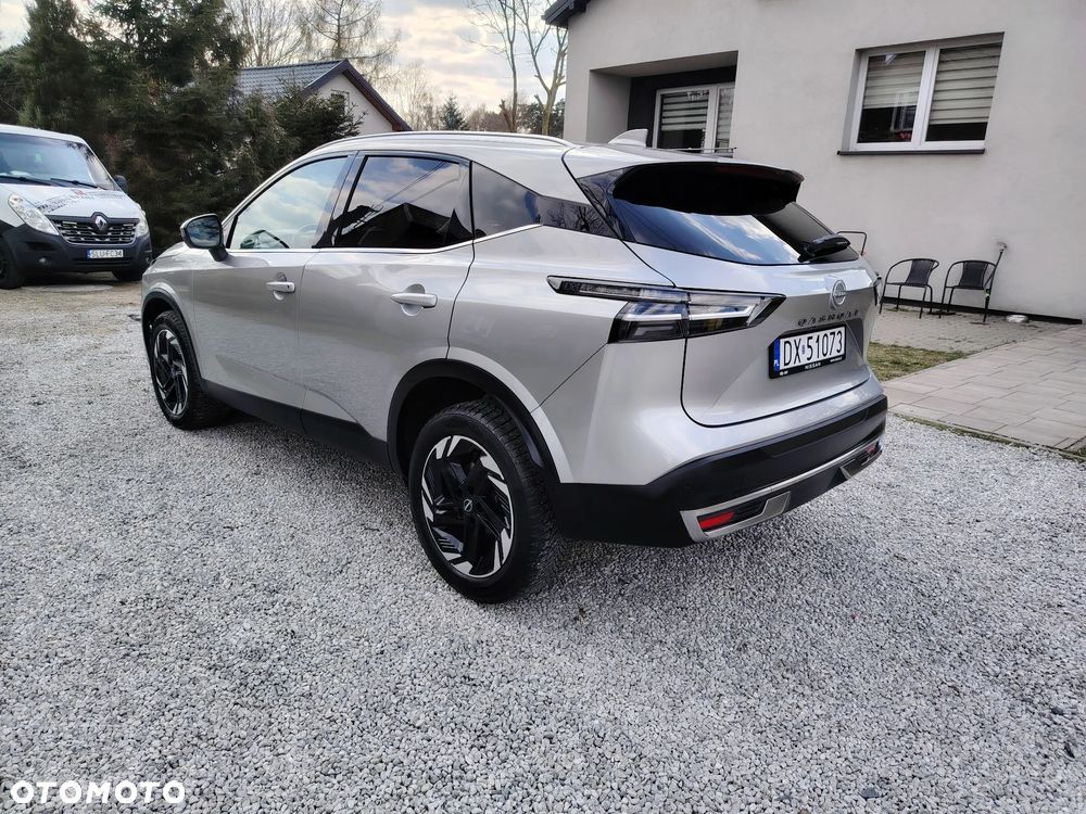 Nissan Qashqai 1.3 DIG-T MHEV N-Connecta Xtronic - 4