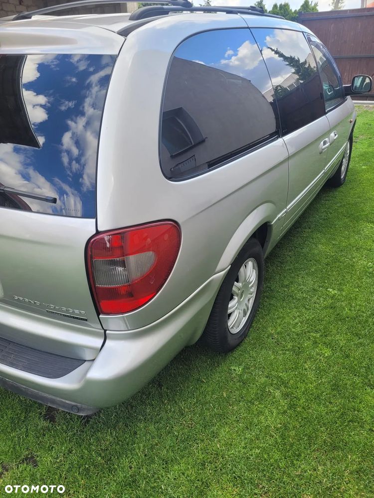 Chrysler Grand Voyager 2.8 CRD Limited - 15