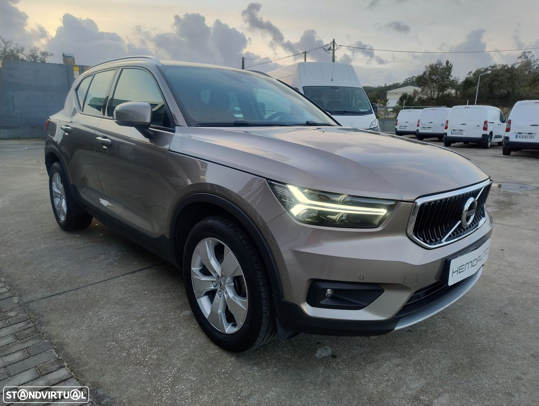 Volvo XC 40 2.0 D3 Momentum - 5