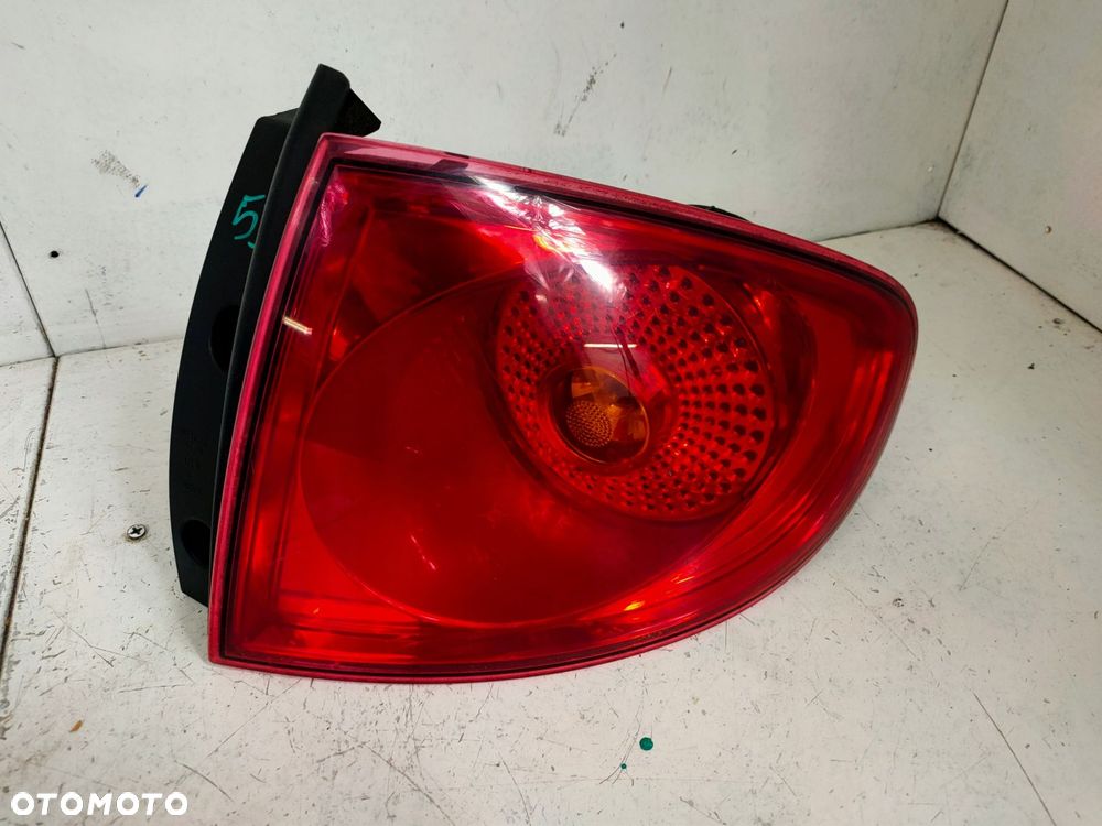 lampa lewy tył vw golf v kombi 1k9945095d - 1