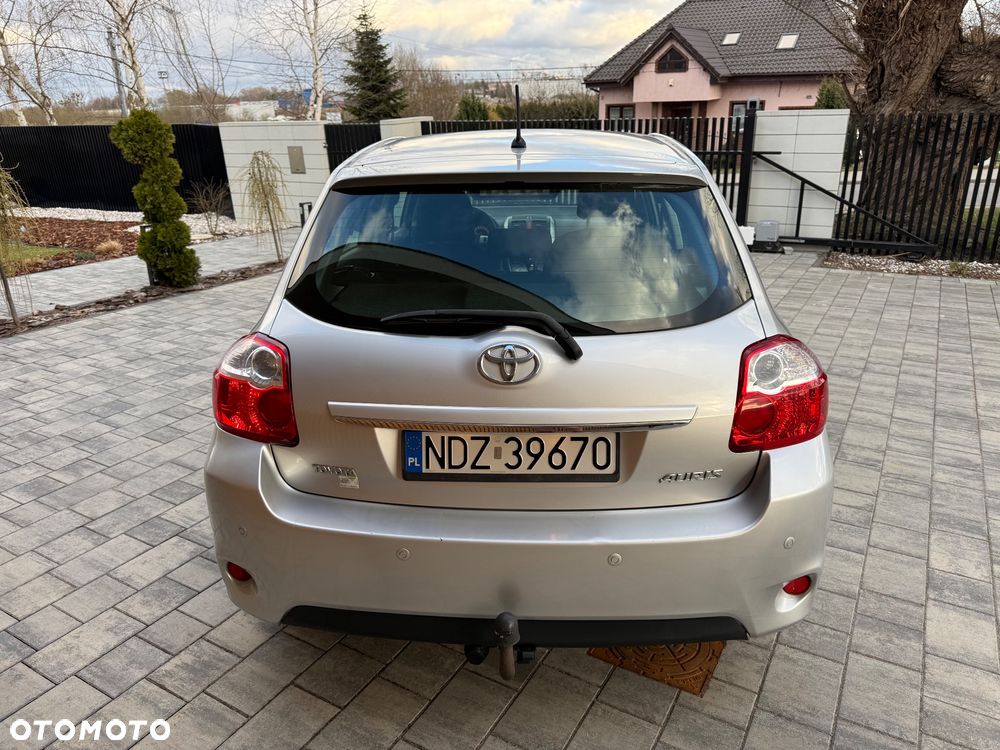 Toyota Auris 1.6 Premium MM - 5