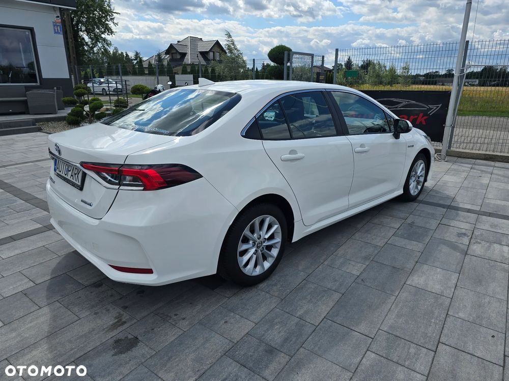Toyota Corolla 1.8 Hybrid GPF Comfort - 18