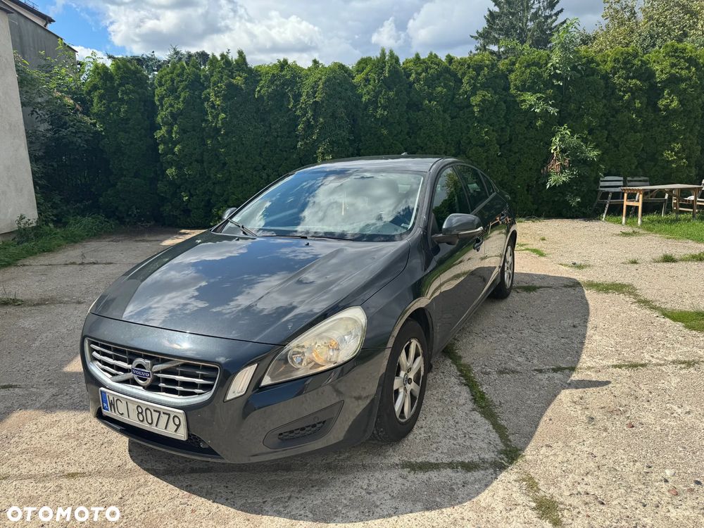 Volvo S60 - 5