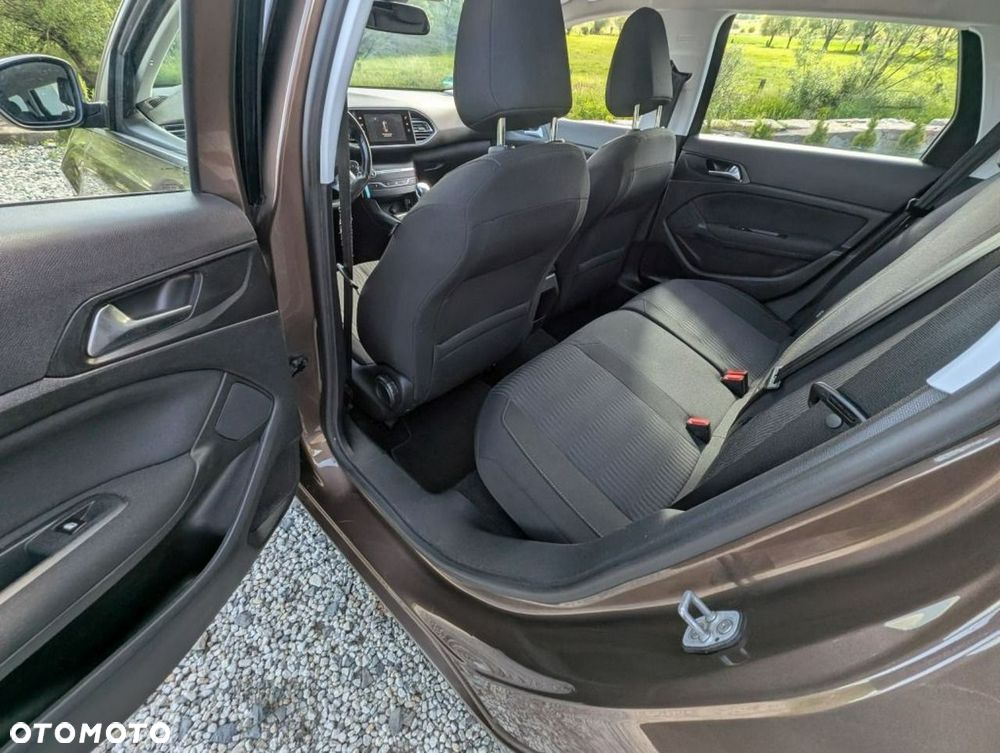 Peugeot 308 - 9